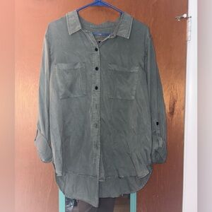 Universal thread tencel button up